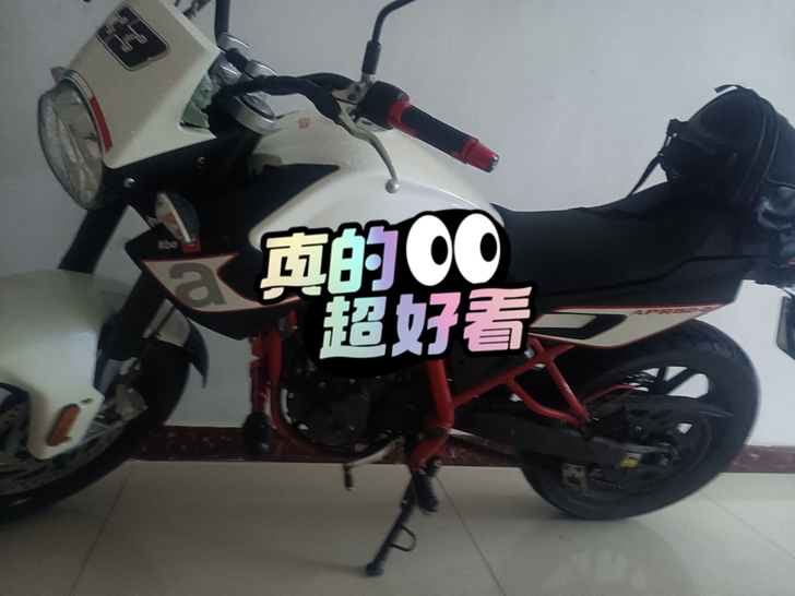 2017款阿普利亚咖啡150地表最强跑车，...