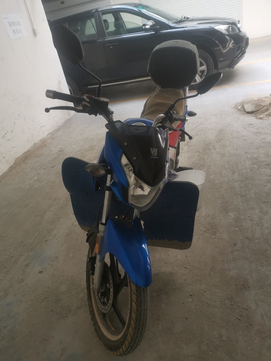 豪爵摩托车，125发动机，19年12月的车...