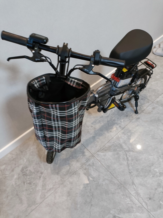 折叠电动自行车20A电池   新车使用一个...