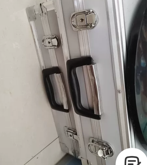 闲置2个工具箱，不退换 感兴趣的话点“我想...