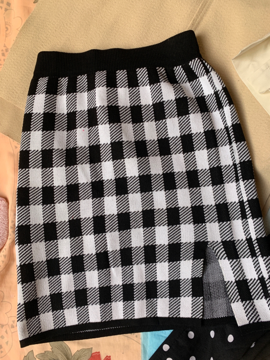 格纹包臀裙