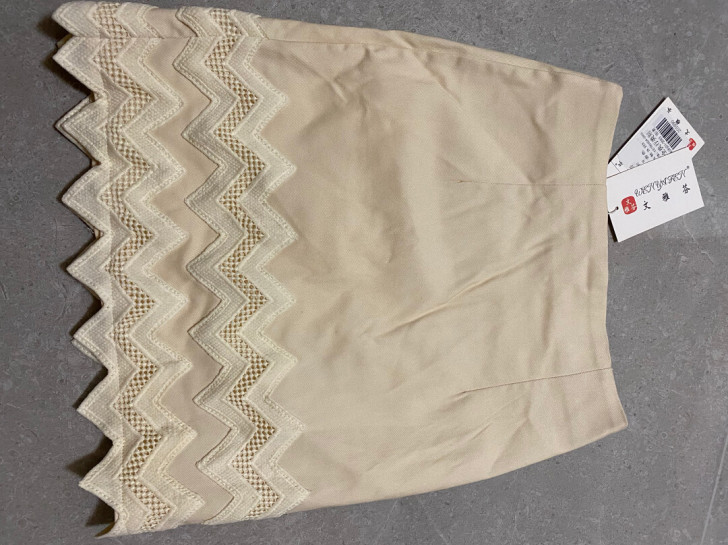 全新包臀裙,s码的!!现在穿不上了