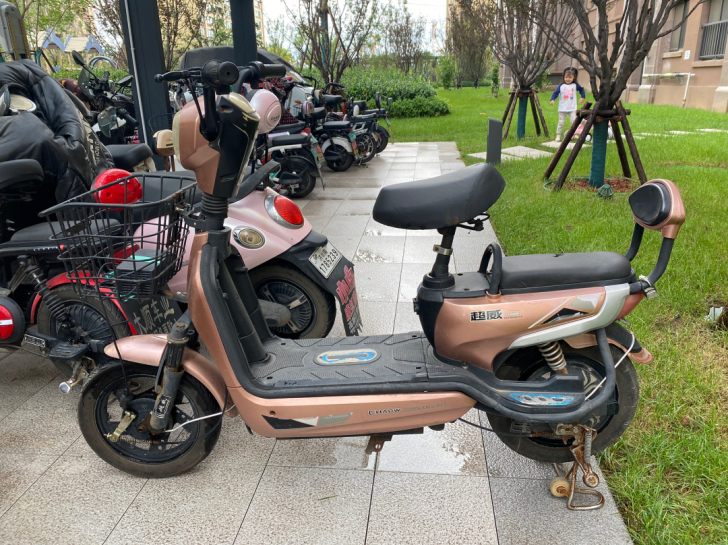 电瓶车  位置在文旅城