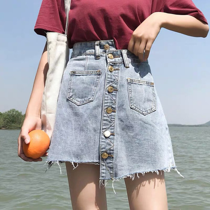 腰部毛边牛仔半身A字裙