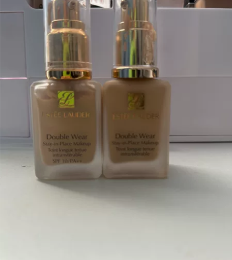 雅诗兰黛DW粉底液，1w2，还有半瓶多点，...