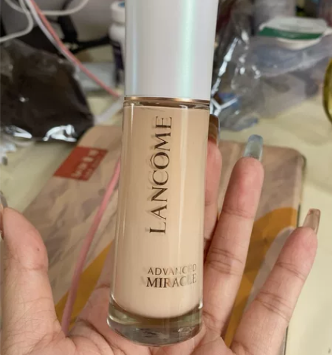 兰蔻水啵啵粉底 余1/3左右 色号PO-0...