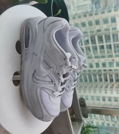 Nike气垫小白鞋 33.5码 内长21c...