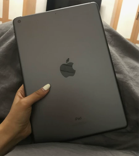 自用Ipad7代2019 国行128G深灰...