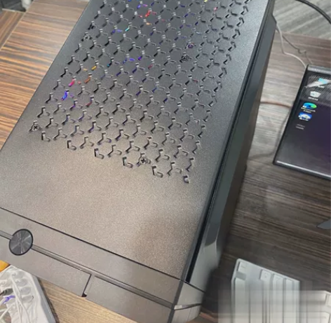 直播公司剩下的电脑 全套电脑台式 高配i9...