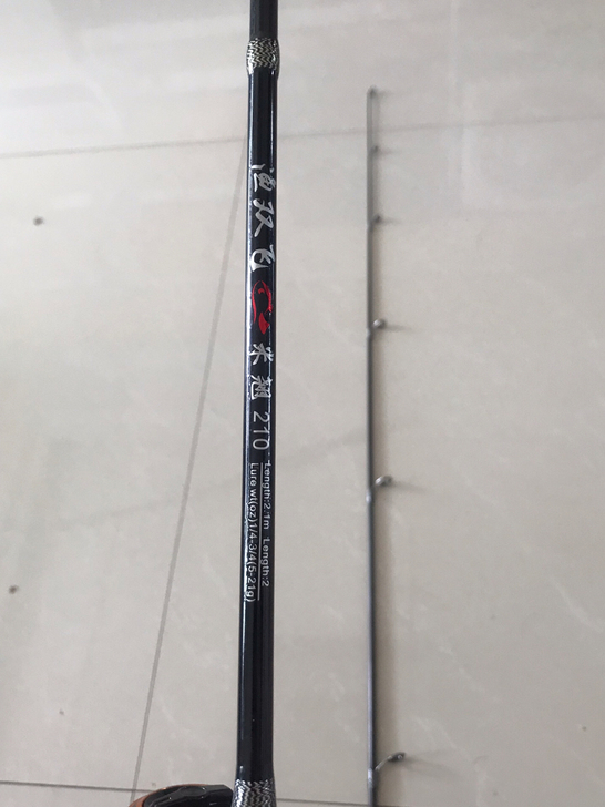 装备升级，渔具店买的普通路亚竿一套，轮子是...