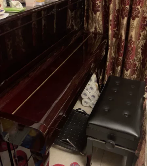 二手钢琴 在天津和平区 有兴趣来家里看 看...