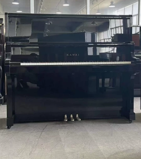 【钢琴厂房拆迁】，雅马哈库存九五新钢琴，库...