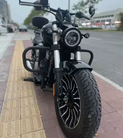 21年灰石300 准新车 详情看图②，出售...