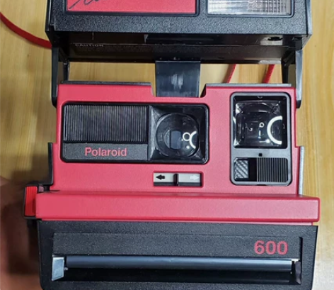 Polaroid宝丽来600 Polaro...