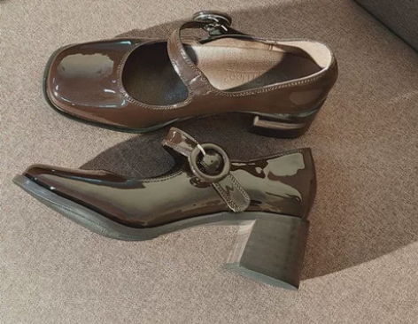 玛丽珍鞋高跟鞋赫本鞋一字扣漆皮粗跟复古方头...