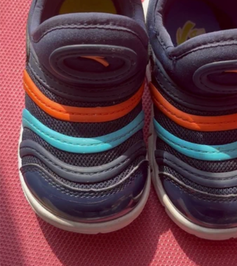 安踏儿童毛毛虫童鞋 23码 海岸蓝春秋款,...