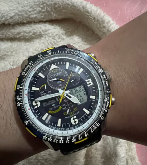 西铁城蓝天使二代手表一枚 闲置用果子很久了...