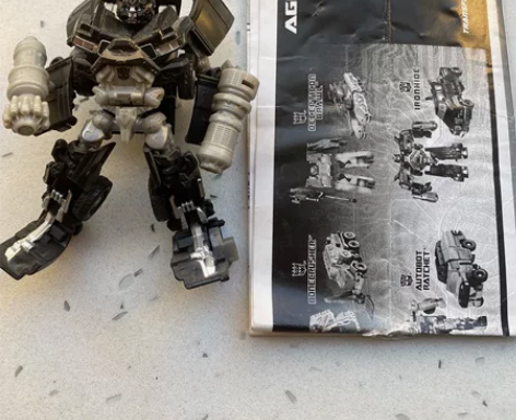 孩之宝 电影版变形金刚2 指挥官级 铁皮 ...