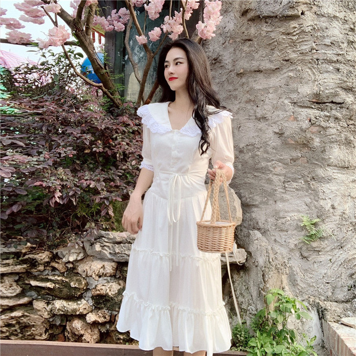 很仙的法国小众连衣裙女春秋法式宫廷风复古蕾...