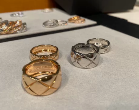 Chanel 香奈儿同款coco菱格戒指 ...