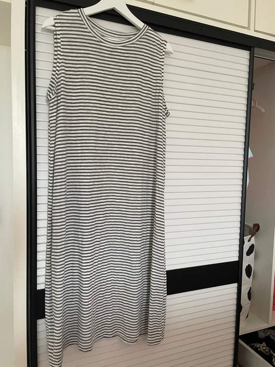 家居外穿都可，只穿一次，原价190，现价1...