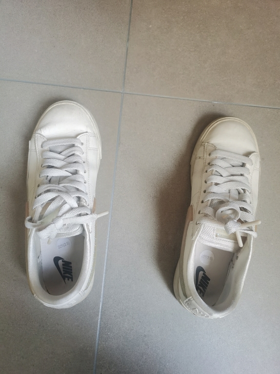 女士小白鞋 耐克正品