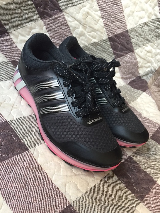 *Adidas阿迪达斯暖风系列跑步鞋 全新...