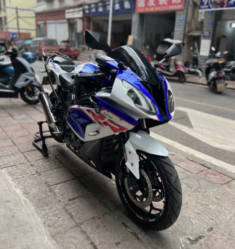 宝雕200rr,手续齐全可以过户,车况精品...