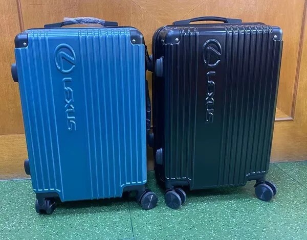 雷克萨斯拉杆箱，20寸登机箱，4s店交车赠...