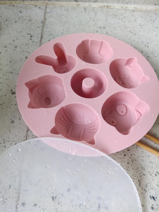 【清仓处理】食品级硅胶蛋糕模具宝宝辅食蒸糕...