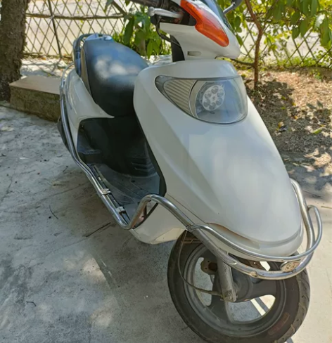 便宜出辆自用踏板车  带防盗锁 带合格证 ...