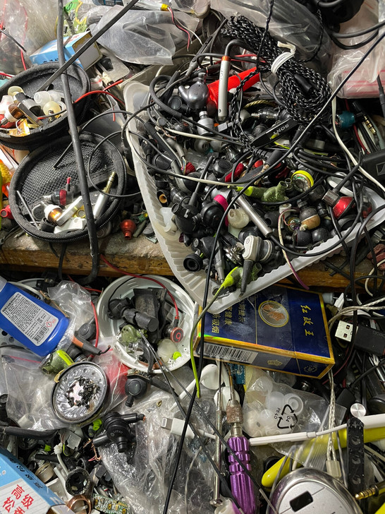 耳机修复。各种品牌都可以，专业耳机修复二十...