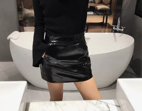 2022秋季新款小皮裙女高腰显瘦a字裙亮漆...