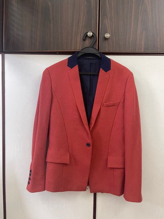 卡宾男士毛呢西装外套 88新，不怎么穿，没...