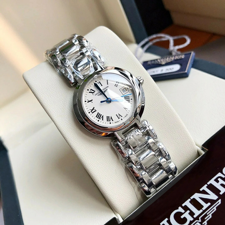 官方正品心月名牌月相手表女士石英时尚十大品...