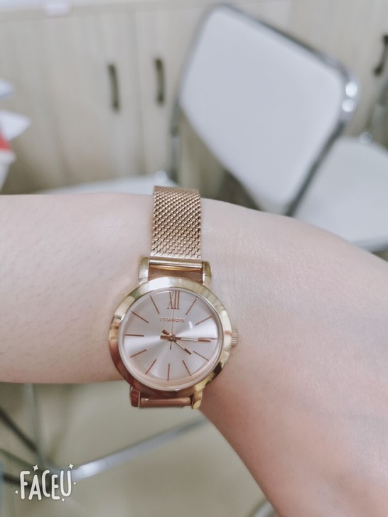 冠琴手表   男女均可戴   表带可调节 ...