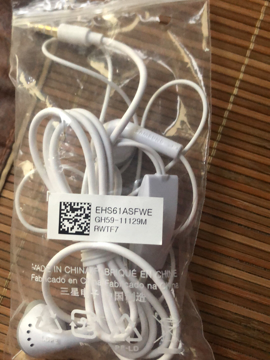 全新耳机，原价68.9元，现价19.9元，...