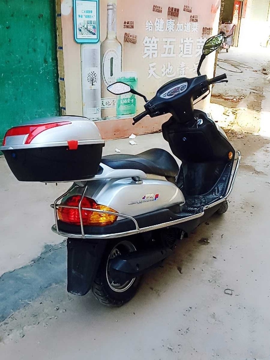 豪爵电喷，摩托车宇钻125，新车从2021...