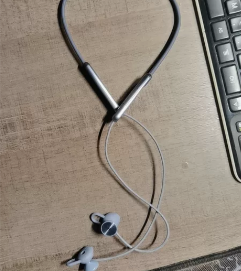 荣耀xsport pro耳机,海鸥灰渐变...