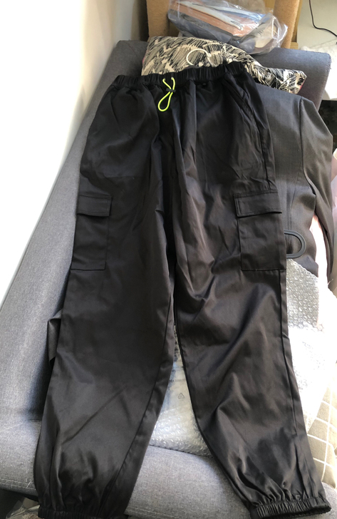 黑色 尼龙工装松紧休闲裤