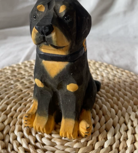 木雕黑狗摆件 木雕黑狗摆件，手工雕刻，全新...