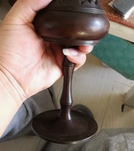 店铺倒闭处理精工纯铜制铜器紫铜熏香炉摆件古...