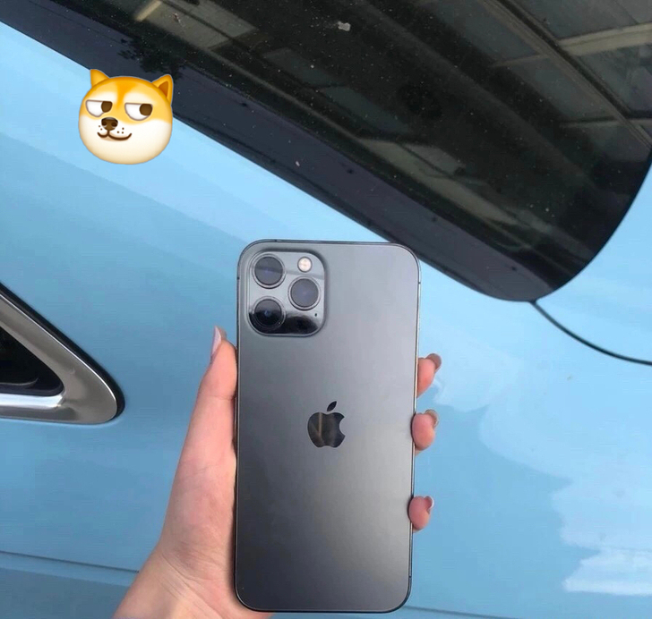 特价出售苹果12Pro 深空灰 走平台 i...