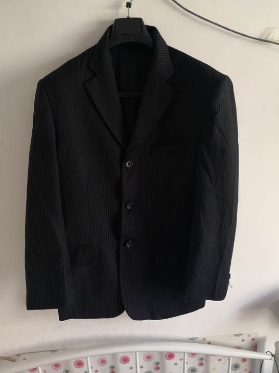 男款二手西装，尺码相当于180胸围114
