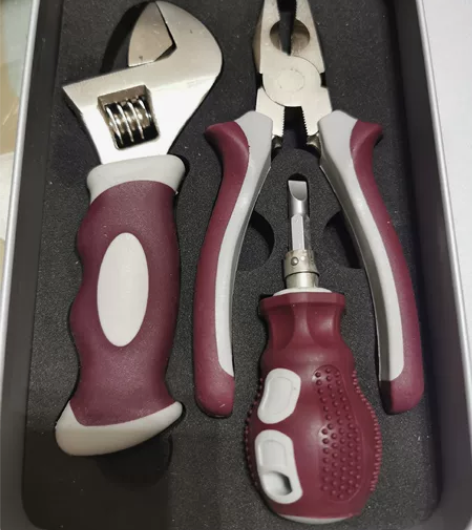 买家电送的西门子工具箱三件套,全新未使用 ...