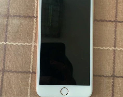 国行苹果8plus,自用,所有功能正常,6...
