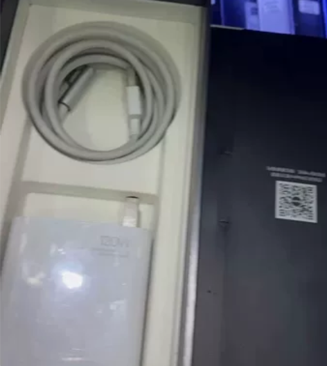 红米k50电竞版，12+128，外观充新，...