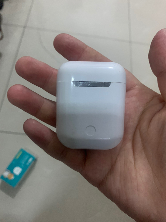 闲置蓝牙耳机无线充电品相如图。198元购买...