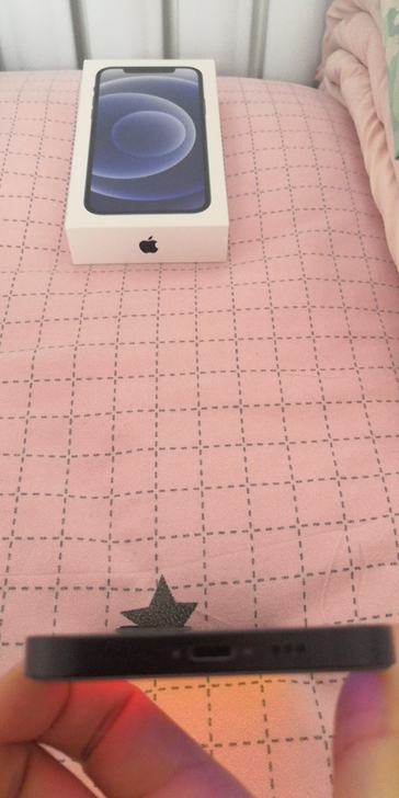 苹果12黑色128g,全原无拆无修,新手机...