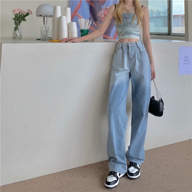 50r入手买的,m码,店铺标的是建议95斤...